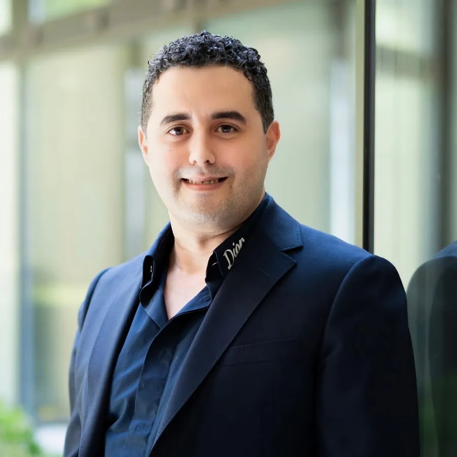 Portrait de Dr. Lamloum